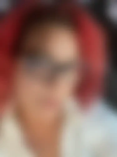 Carmen, 48